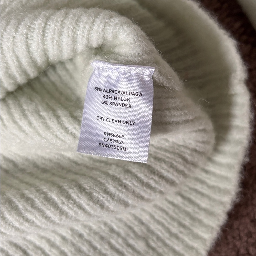 Something Navy Cream V-Neck Sweater - Picture 5 of 5